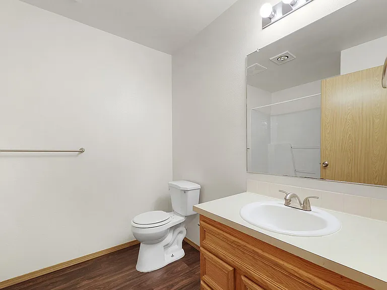 Andrea Place Apartments — Photo 27