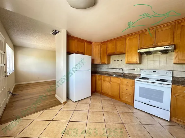 978 Westlynn Way APT 3, Cupertino, CA 95014