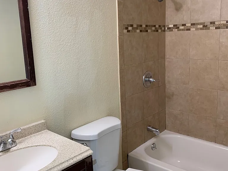 3913 E Calle De Ricardo — Photo 8
