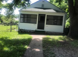 100 S Elm St, Rolla, MO 65401