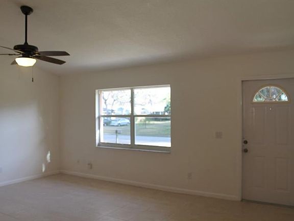 5th image of 17328 Harris Ave