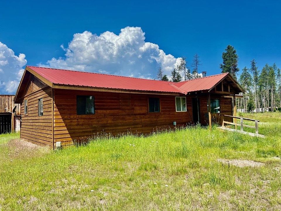 1st image of 421 Cub Ln