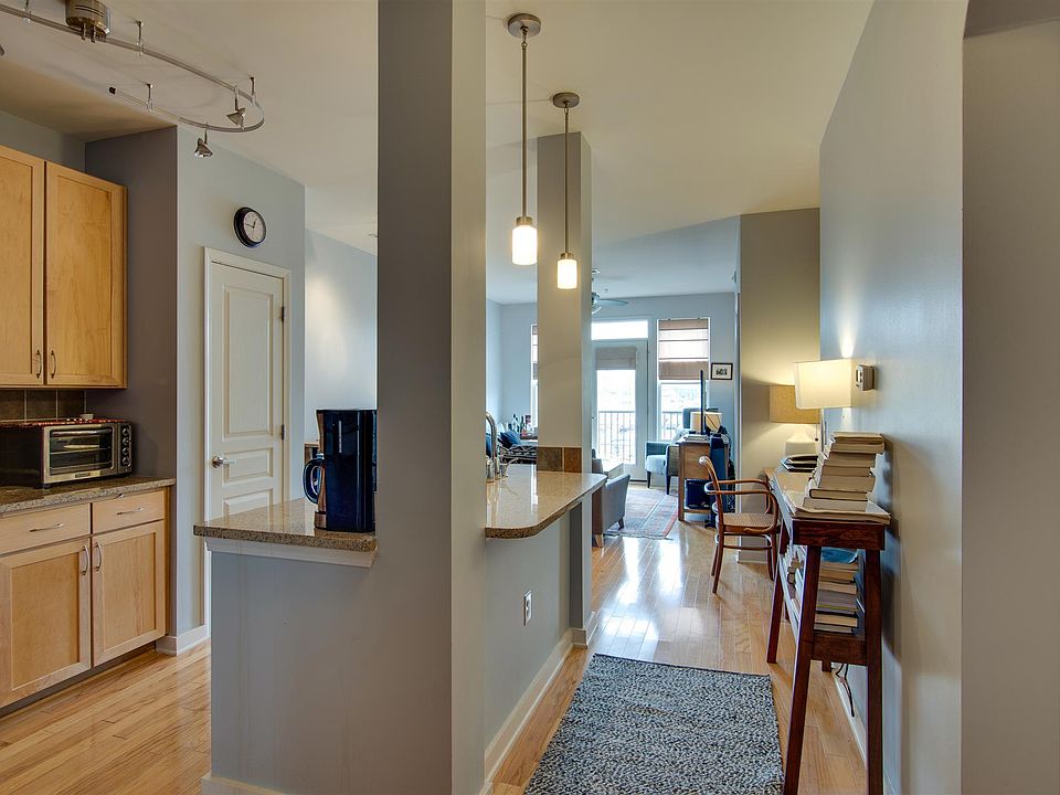 1st image of 3000 Vanderbilt Pl APT 305