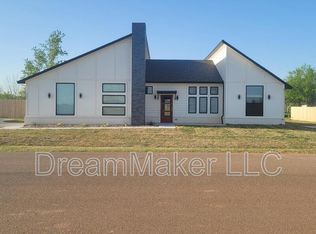 935 Apple Blossom Way, Goldsby, OK 73093