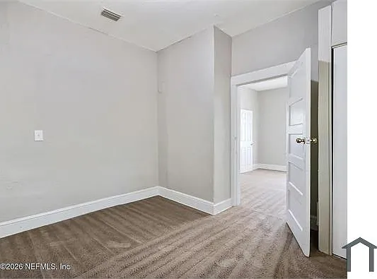 1519 W 6th St — Photo 21
