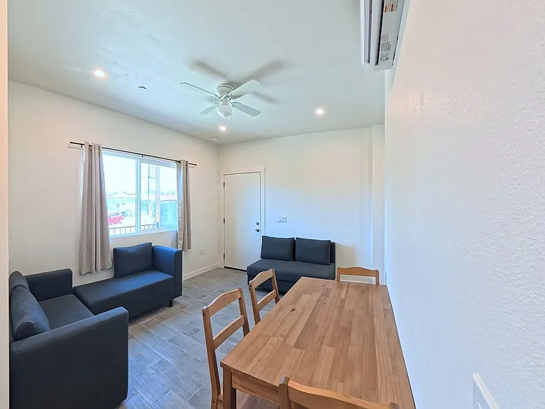 847 Winston Dr #8 — Photo 6