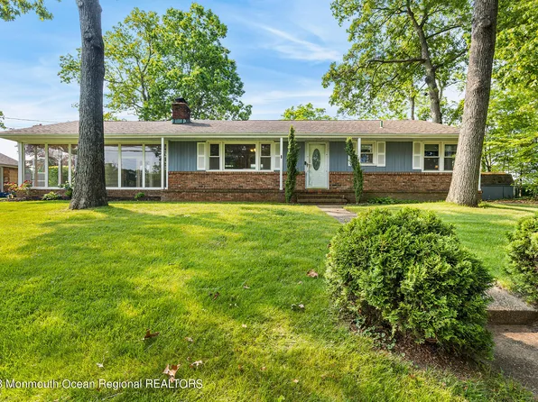 68 Moroz Street, Howell, NJ 07731