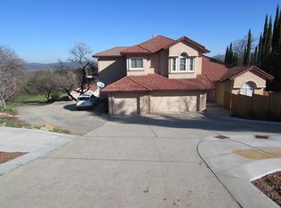 10563 Rock View Ct, Auburn, CA
