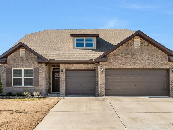 220 Jubilee Cir, Huntsville, AL 35803