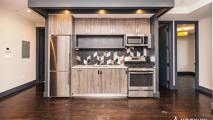 Rented by Nooklyn NYC LLC | media 24