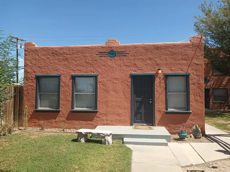 766 El Centro Ave — Photo 1