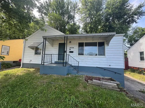 9724 Margo Ann Ln, Saint Louis, MO 63134