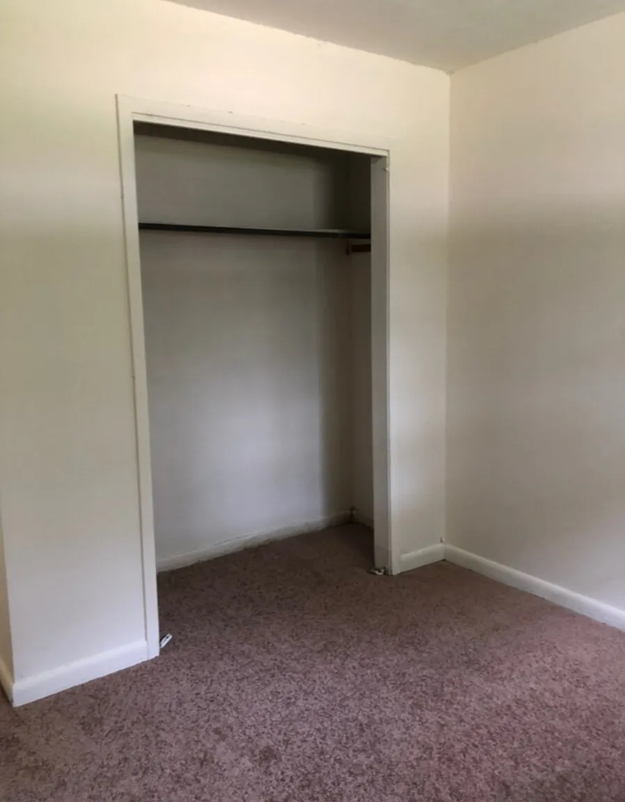 1 bed, 1.0 bath, 550 sqft, $900 — Photo 3