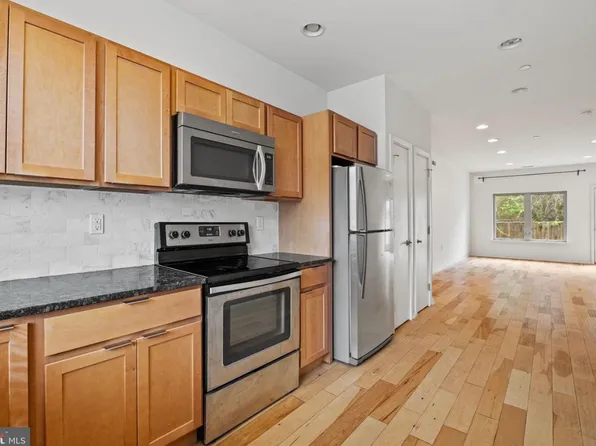 506 W Master St APT 1, Philadelphia, PA 19122