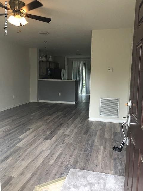 1st image of 11443 Summerview Cir