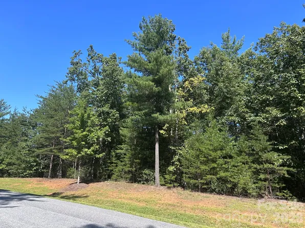 256 Beacon Ridge Dr #26-12, Nebo, NC 28761