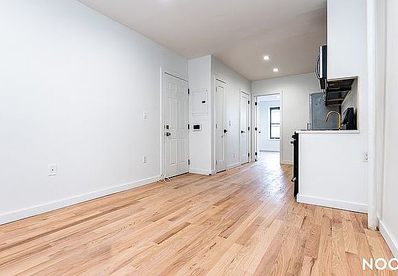 5th image of 192 Rockaway Ave #3R