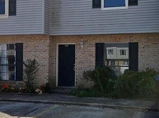 100 Winchester Dr APT 608, Lafayette, LA 70506