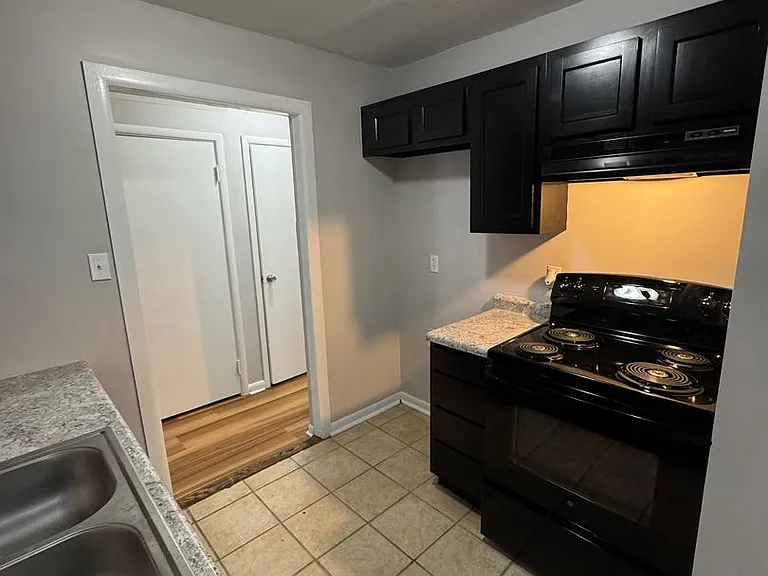 3109 N Centennial St — Photo 16