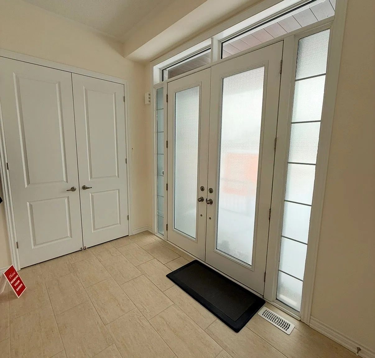5 bed, $3,350 — Photo 4