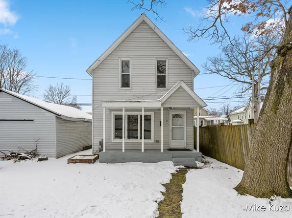 121 Lexington Ave SW, Grand Rapids, MI 49504
