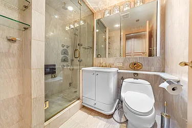 Sold by Daniel Saat, LREB