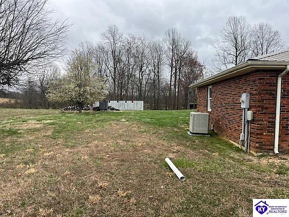 2nd image of 600 Mount Sherman Ward Rd