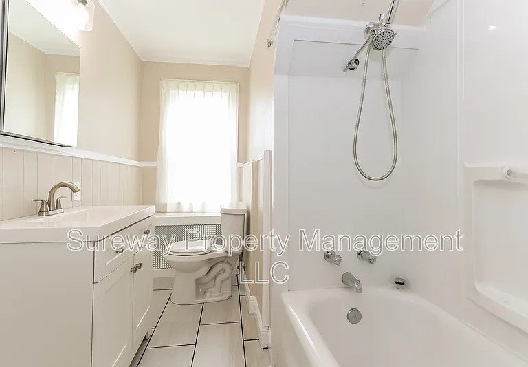 1 Chestnut Ave #B — Photo 13