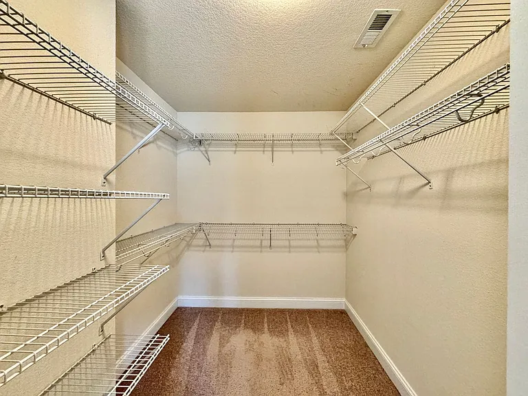 1532 Drumheller Dr — Photo 29