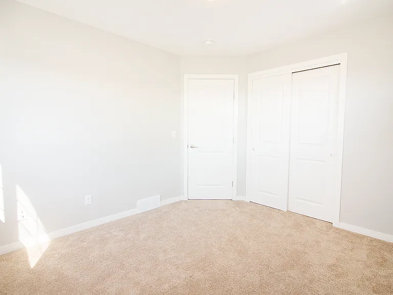 100 Southview Cres #1206 — Photo 45