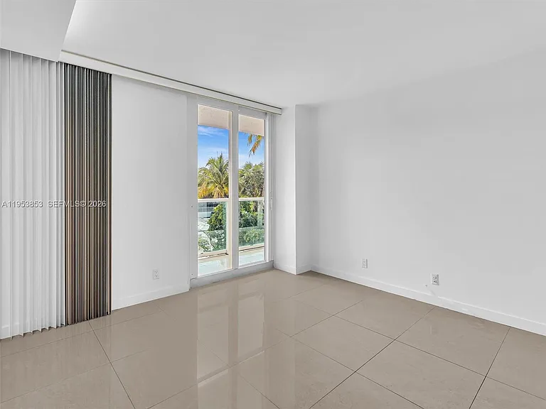 100 Bayview Dr #223 — Photo 39