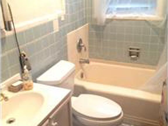 5th image of 4424 Oakland Ave APT 1W