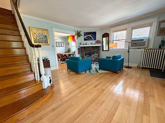 5th image of 216 Glencoe Rd