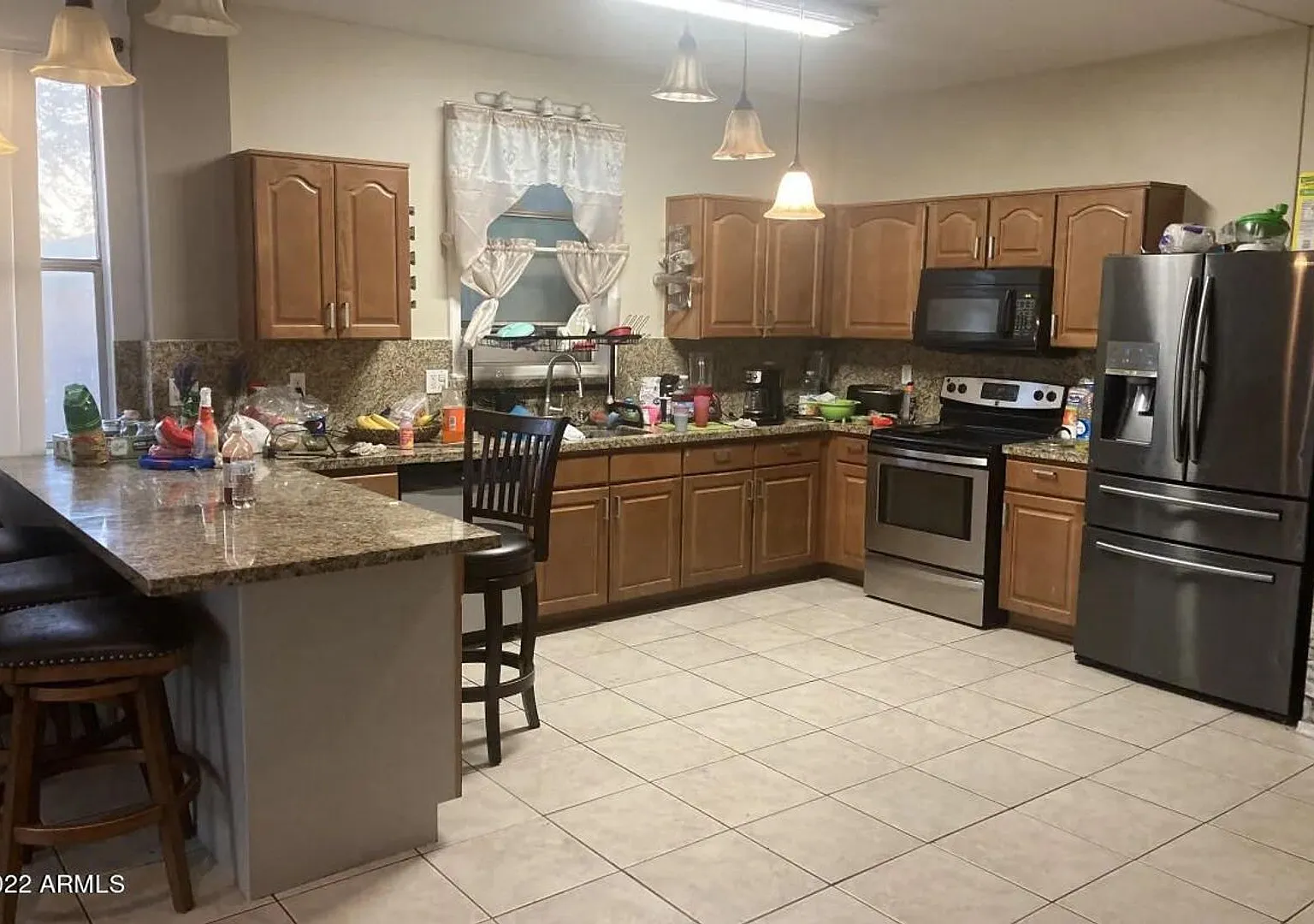 Gorgeous 5 Bed Home near Downtown — Photo 4