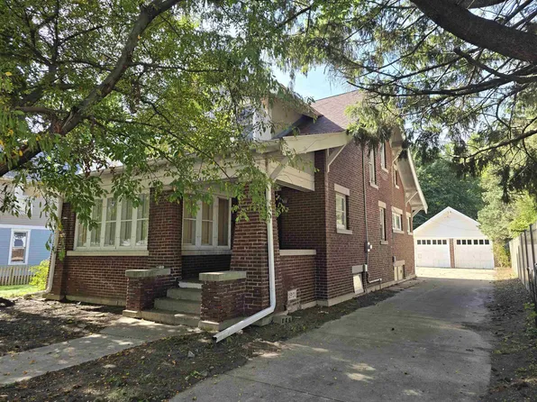415 Milton Ave, Janesville, WI 53545