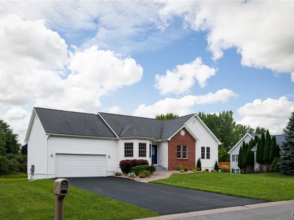1370 Loomus Dr, Watertown, NY 13601
