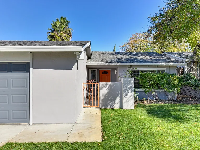 5613 Phlox Ct — Photo 21