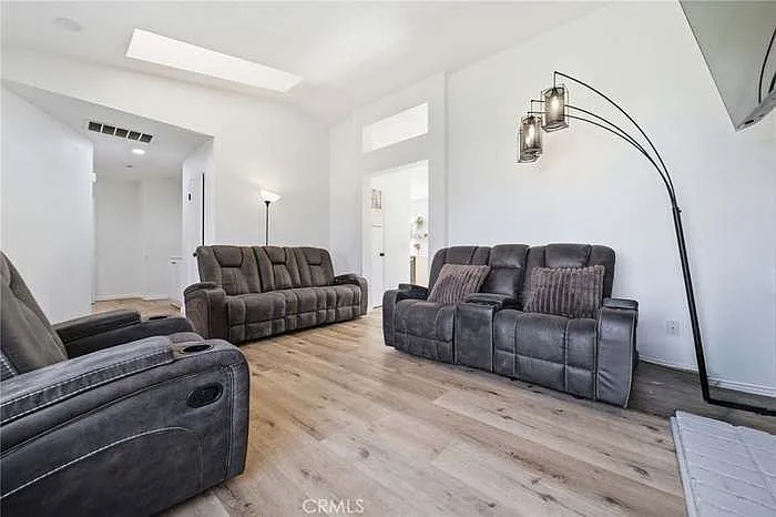 130 Mountainside Dr — Photo 6
