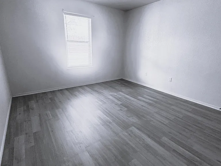 1102 Circle M Dr #C — Photo 7