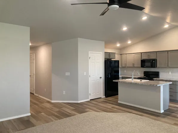 11158 Newton St, Caldwell, ID 83605