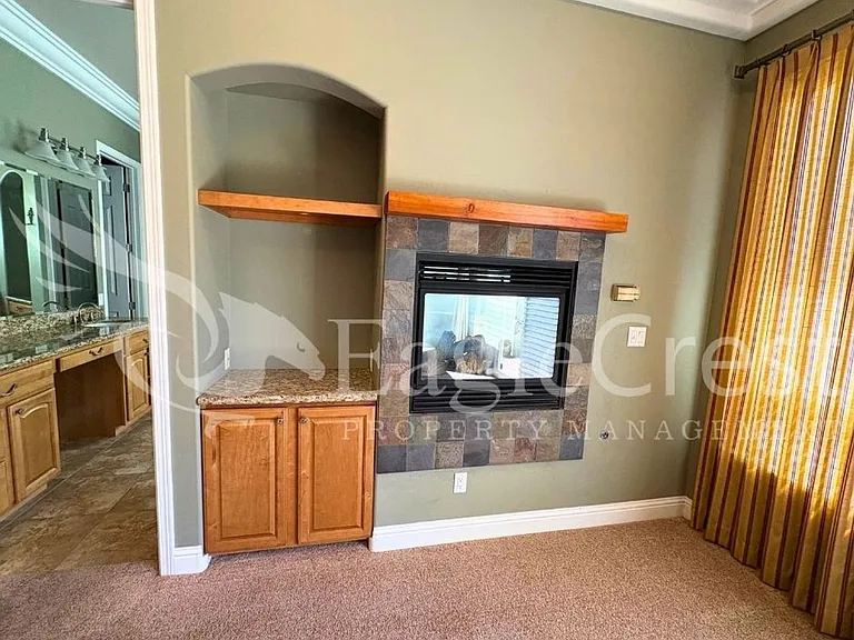 44 Vinehill Dr — Photo 44