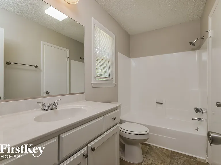 2312 Barnsley Ct — Photo 11