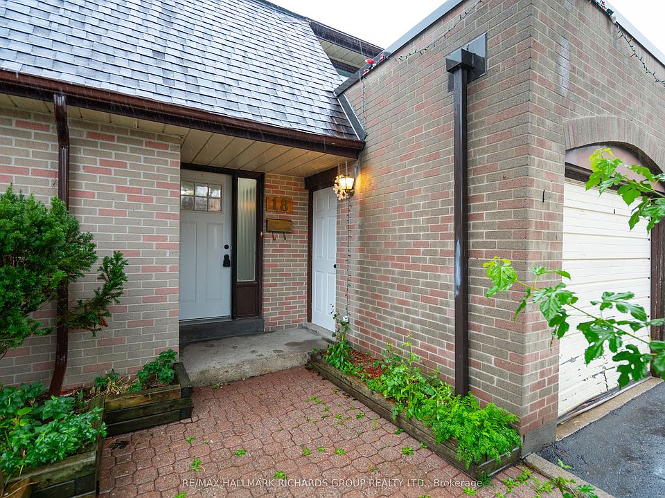 1st image of 11 Livonia Pl #18