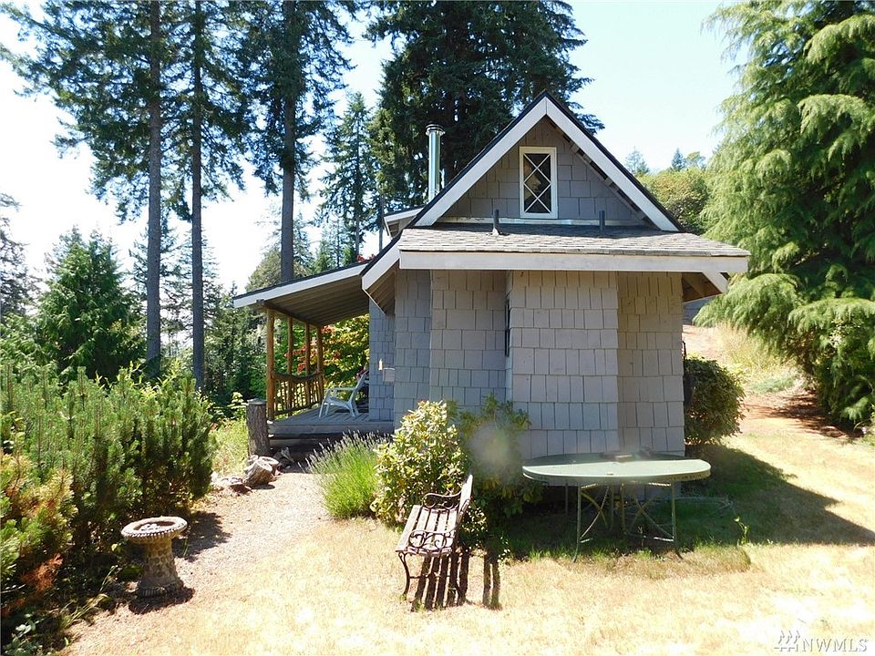 1st image of 111 NE Alta Vista Dr