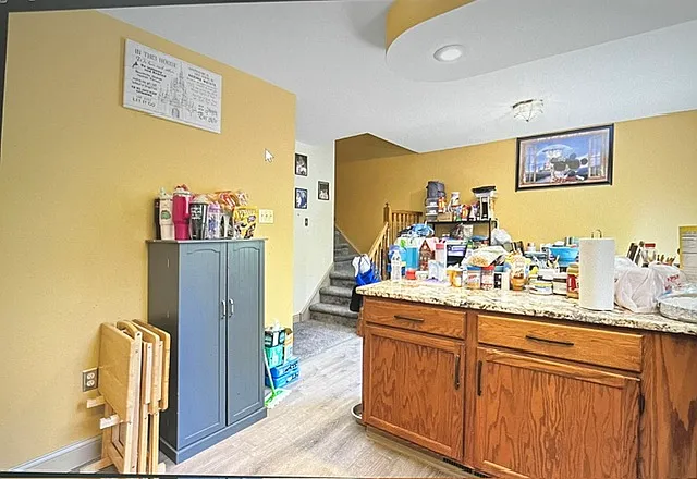 4 bed, 2.5 bath, 1700 sqft, $2,100 — Photo 3
