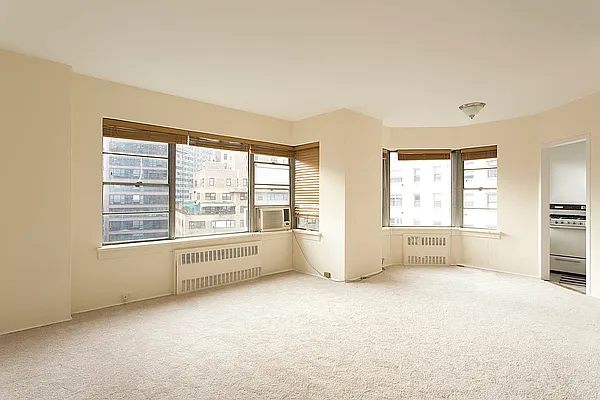 Sold by Venture Equity Partners | media 25