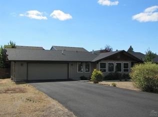 21165 SE Sunburst Ct, Bend, OR 97702