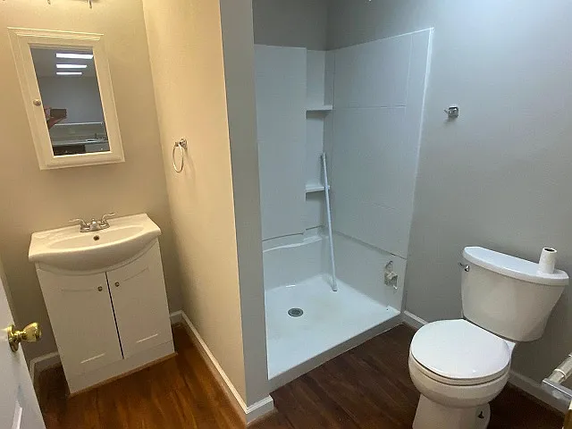 80 Leconte St — Photo 7