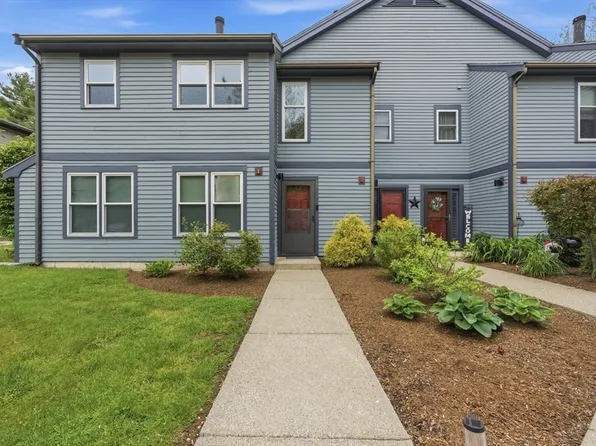 110 Dean St Unit 77, Taunton, MA 02780