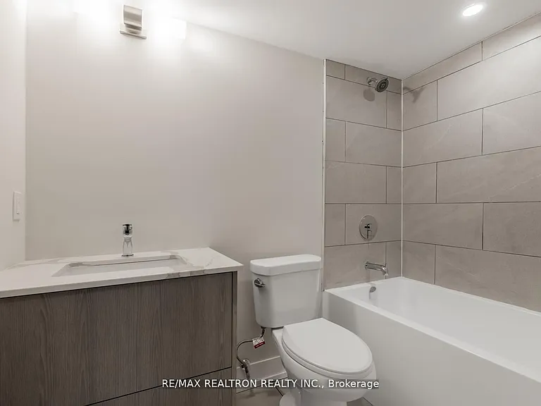 560 Finch Ave W #BASEMENT — Photo 28